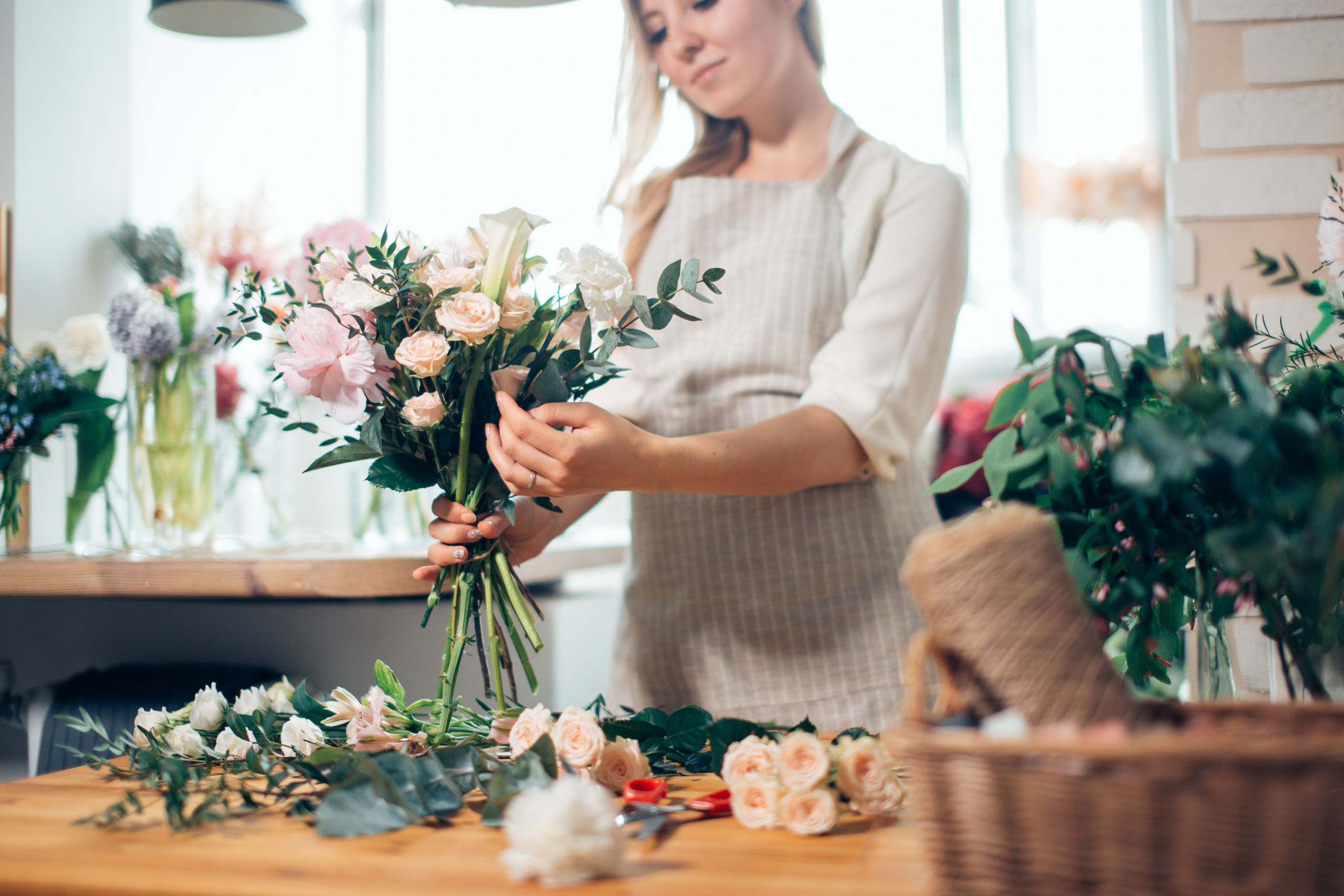 Bouquet de fleurs, fleuriste un métier de passion : Flora Nova, un groupe porteur pour développer une franchise le Jardin des Fleurs ou Oya Fleurs. Devenez franchisé !